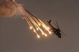 Agusta A 109 Demo Team der belgischen Luftwaffe. von Jaap van den Berg