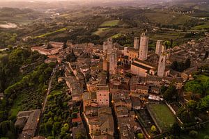 San Gimignano vanuit de lucht van Denis Feiner