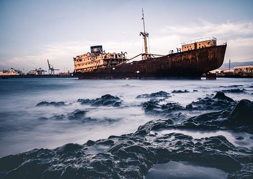 Épave du Telamón dans le port d'Arrecife | Photographie de voyage