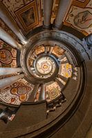 Omhoog kijken in Palazzo Farnese in Italie