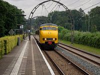 Historische trein Mat'64 bij Hilversum Sportpark in Nederland