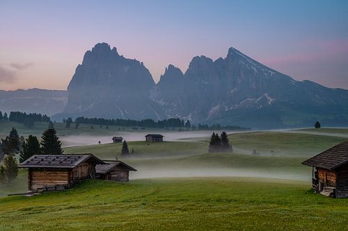 Seiser Alm mit Bodennebel