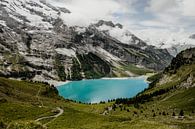 De Oeschinensee in Zwitserland, prachtig alpen meer! van Lieke Dekkers thumbnail