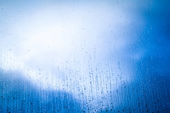 Regentropfen auf dem Fenster