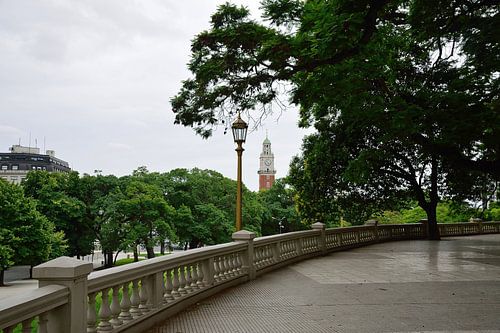 Wandelen over Plaza San Martin