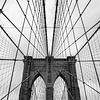 New York Brooklyn Bridge in zwart wit van Carina Meijer ÇaVa Fotografie