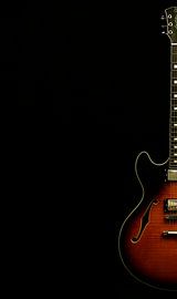 Guitar Low-key by Frank Smedts