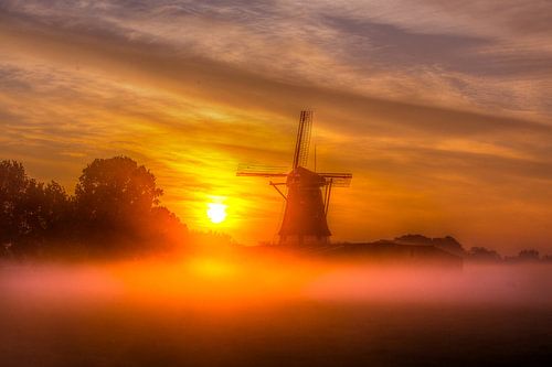 Lever du soleil au moulin de Oud Zuilen