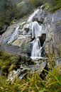 Kleine waterval  van Ronald De Neve thumbnail