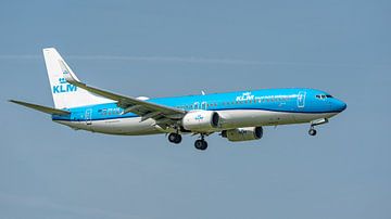Avion de ligne KLM Boeing 737-800.