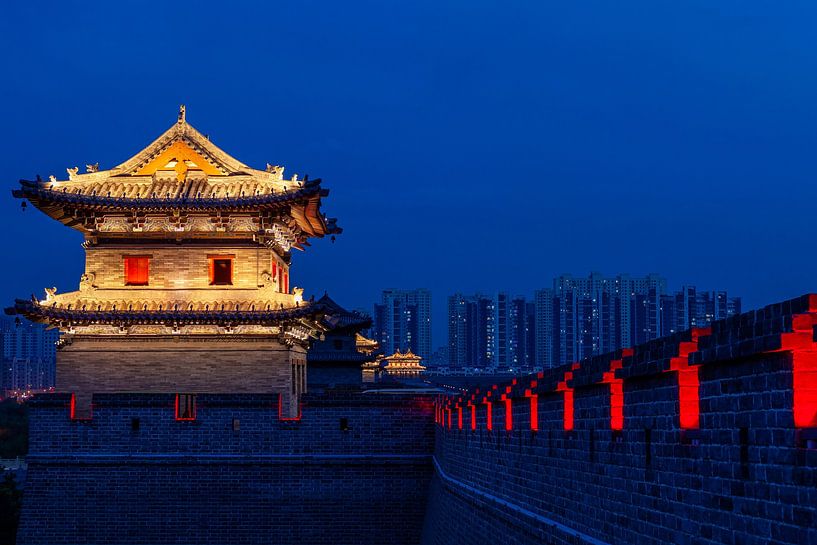 The city wall of Datong in China by Roland Brack