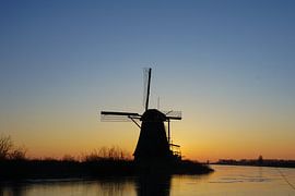 schitterende kinderdijk molen