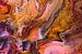 Organisch grijs roze goud acryl gieten schilderij van Anita Meis