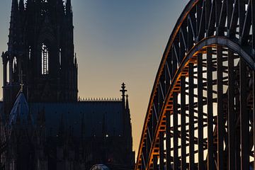 Dom van Keulen en Hohenzollernbrücke van Walter G. Allgöwer
