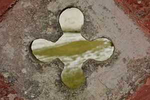 Doorkijk klavertje vier muur Tsjechie