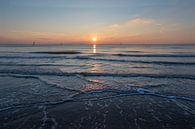 Zonsondergang aan het strand van Marcel Klootwijk thumbnail