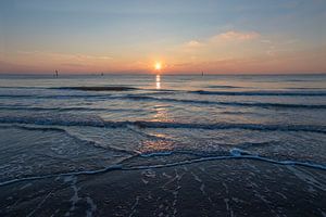 Zonsondergang aan het strand sur Marcel Klootwijk