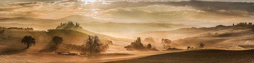 Wide Tuscany landscape in Italy. XXL Panorama by Voss photography