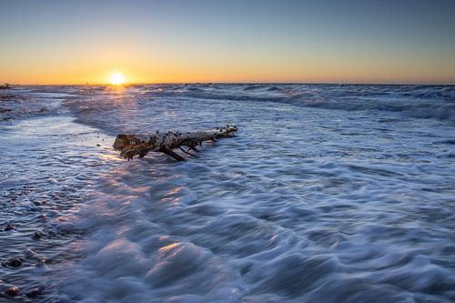 Eiskalter Winterabend an der Ostsee