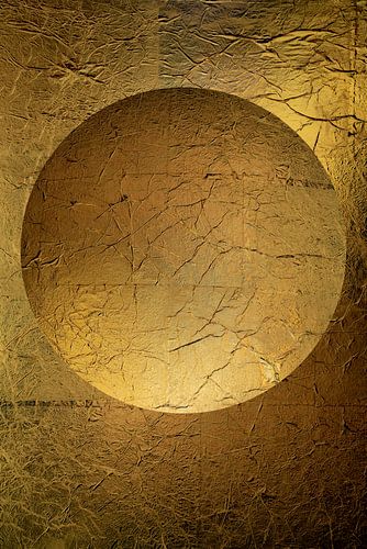Ronde bal in goud. Minimalisme. 3