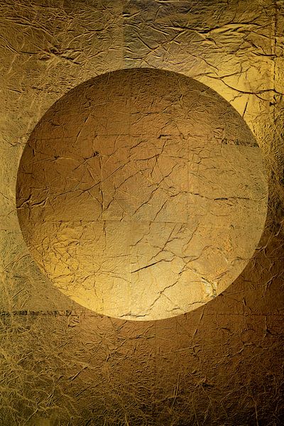 Round ball in gold. Minimalism. 3 by Alie Ekkelenkamp