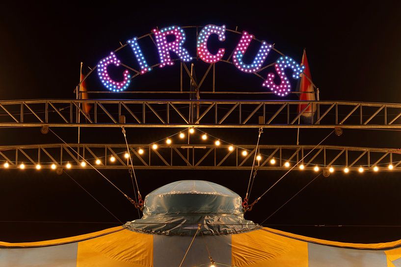 Cirque de nuit par Ronald Pol