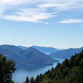 Schweizer See von Gijs de Kruijf