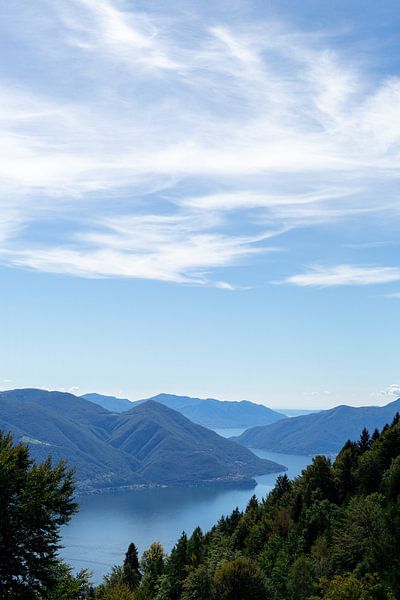 Schweizer See von Gijs de Kruijf