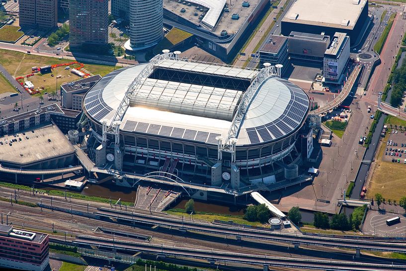 Zon reflectie op dak Amsterdam Arena / Johan Cruijff Arena van Anton de Zeeuw