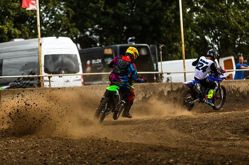 Sliding motocrosser