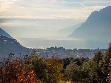 Gardasee Blick auf dem See von Mustafa Kurnaz