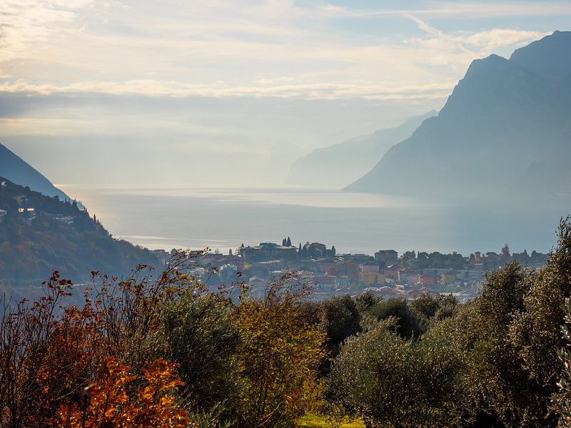 Lac de Garde Vue sur le lac par Mustafa Kurnaz