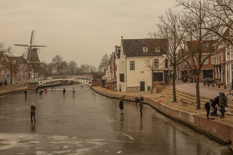 ice skating in Dokkum ice fun by anne droogsma