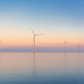 Offshore wind turbines by Bfec.nl