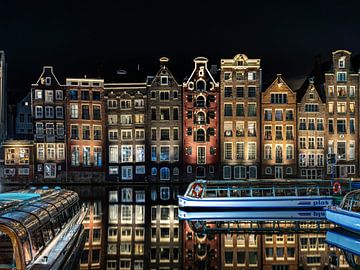 Damrak at night by Rene Siebring