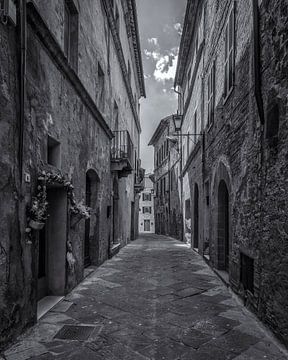 Pienza - 2 - Tuscany - infrared black and white