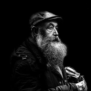 De man met de Baard- The man with the Beard (Awarded) van Anita Martin, AnnaPileaFotografie