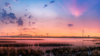 Stiller Wintertau über dem Kraftwerk Biesbosch und Amer