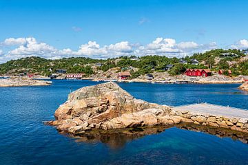 Landscape on the Helleviga peninsula in Norway by Rico Ködder