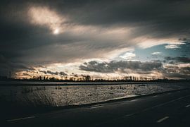 Wolkenformatie Biesbos by Kees Rietveld