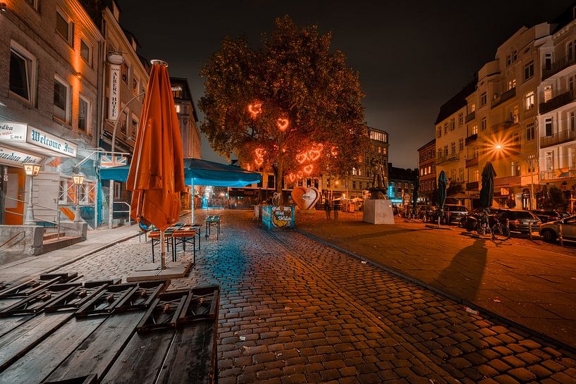 St. Pauli - Hans Albers Square by Dekorative Hamburg Fotos