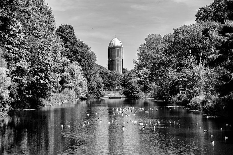 The Water Tower on Neckardreef in Overvecht (Utrecht) - lying down by André Blom Fotografie Utrecht