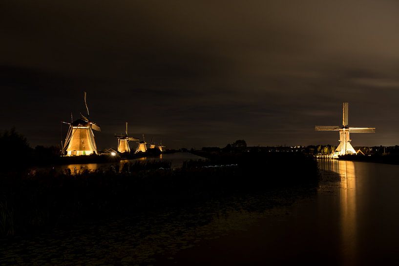 Children's dike in Holland by Marcel Derweduwen