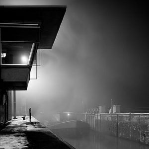 Aus dem Nebel von Tim Corbeel