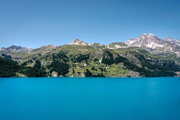 Meer en bergen nabij Val D'Isère in Frankrijk van Mickéle Godderis