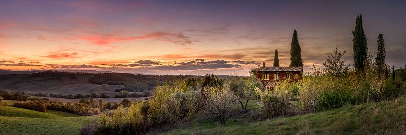 Huis in de heuvels van Toscane in Italië van Voss Fine Art Fotografie
