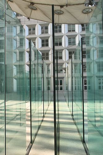Labyrinth in the Grande Arche de la Défense