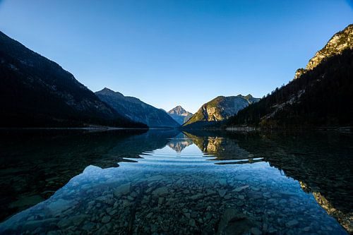 een druppel water in de Plansee