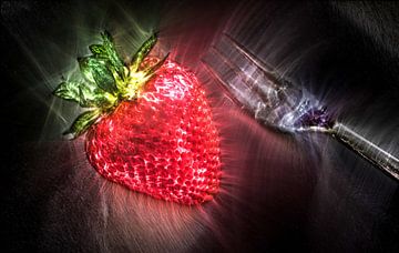 Strawberries framed by brightly shining Kirlian field lines by MPfoto71