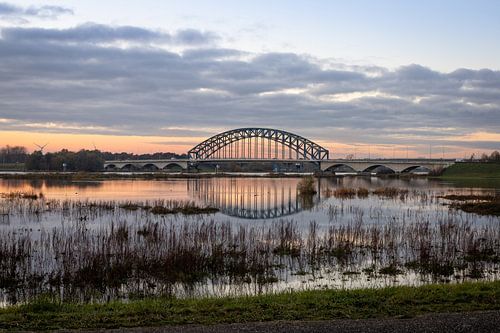 IJssel bridge in Zwolle by Janny Beimers